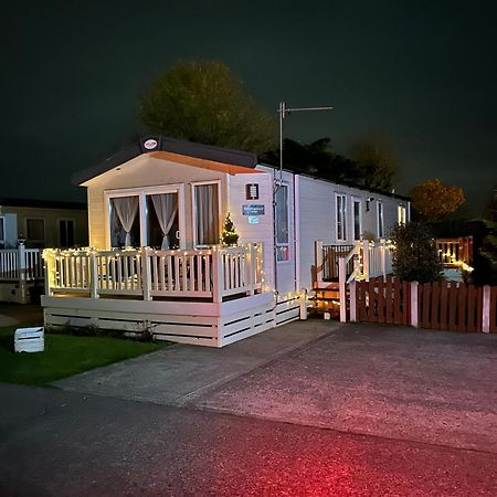 Hares Haven Pet Friendly Sleeps 6 Villa Kingston upon Hull Dış mekan fotoğraf