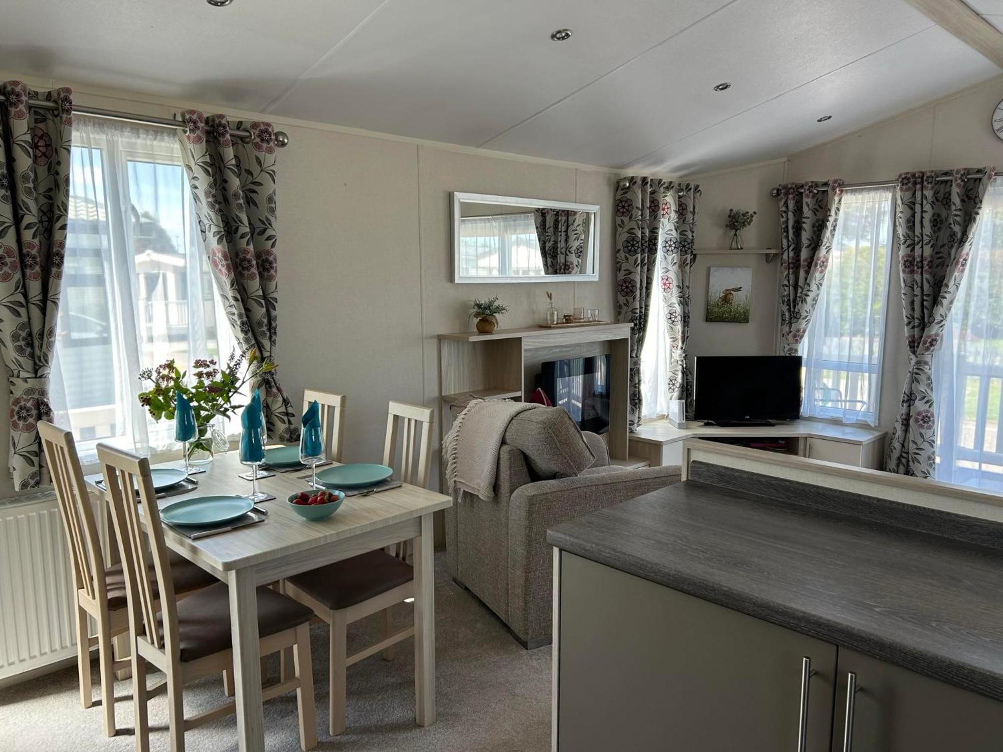 Hares Haven Pet Friendly Sleeps 6 Villa Kingston upon Hull Dış mekan fotoğraf